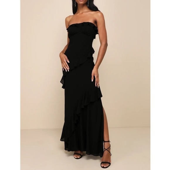 Lulus Dresses & Skirts - NWT Lulus Dramatic Allure Black Ruffled Cutout Strapless Maxi Dress Medium